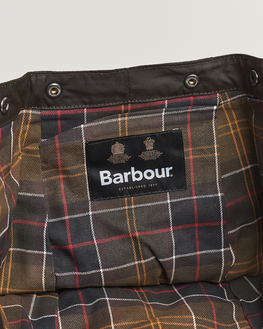 Herr | Jackor | Barbour Lifestyle | Classic Sylkoil Hood Olive