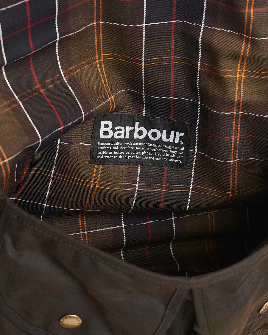 Herr | Väskor | Barbour Lifestyle | Wax Leather Tarras Olive