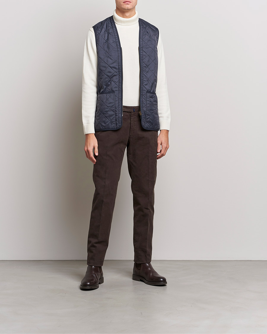 Herr | Västar | Barbour Lifestyle | Quilt Waistcoat/Zip-In Liner Navy