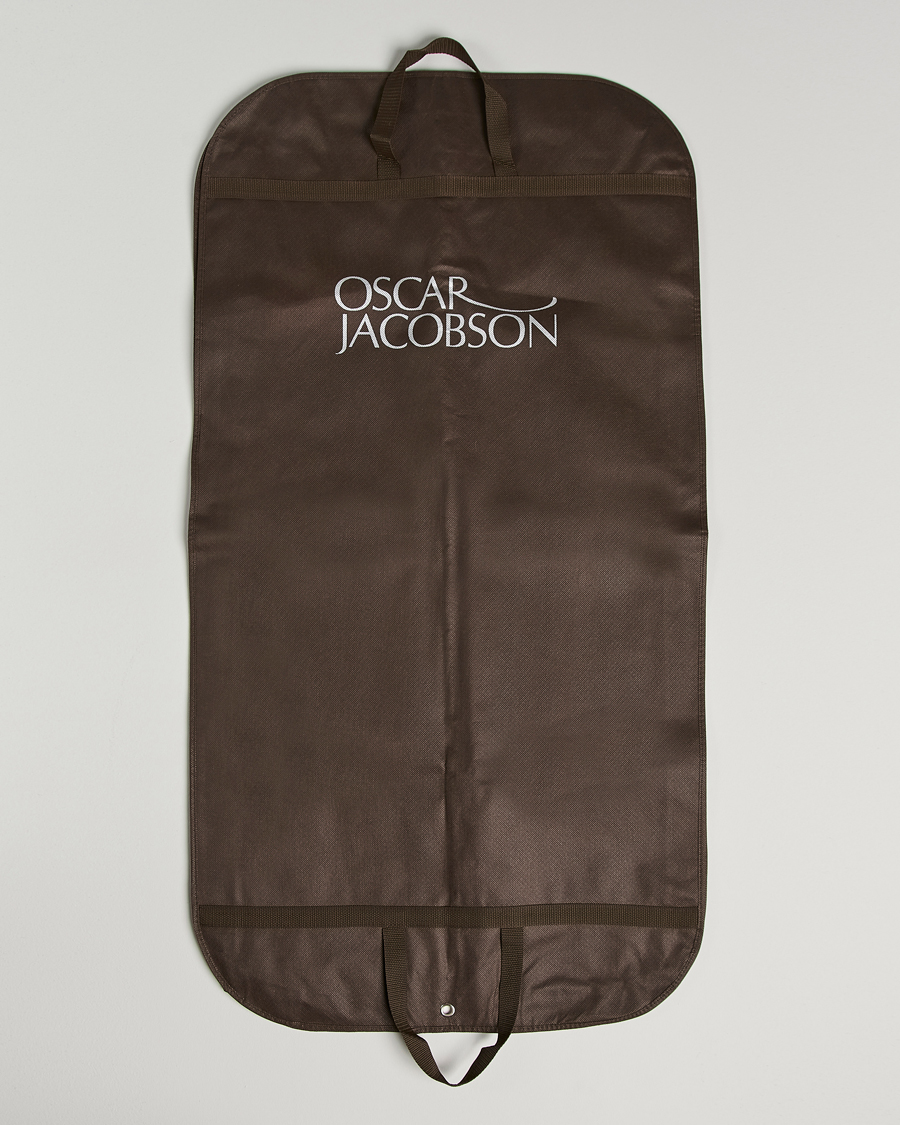 Herr | Väskor | Oscar Jacobson | Suit Cover Brown