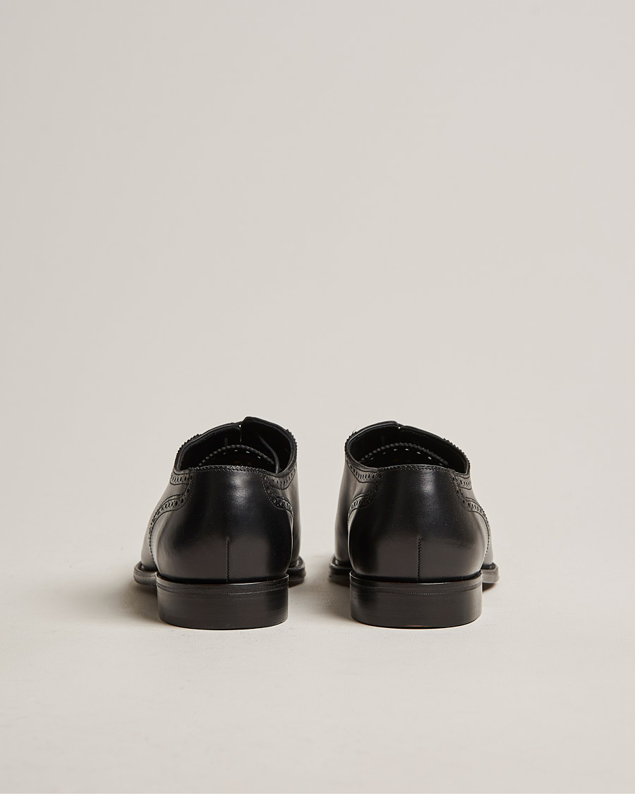 Herr | Loake 1880 Strand Brogue Black Calf | Loake 1880 | Strand Brogue Black Calf