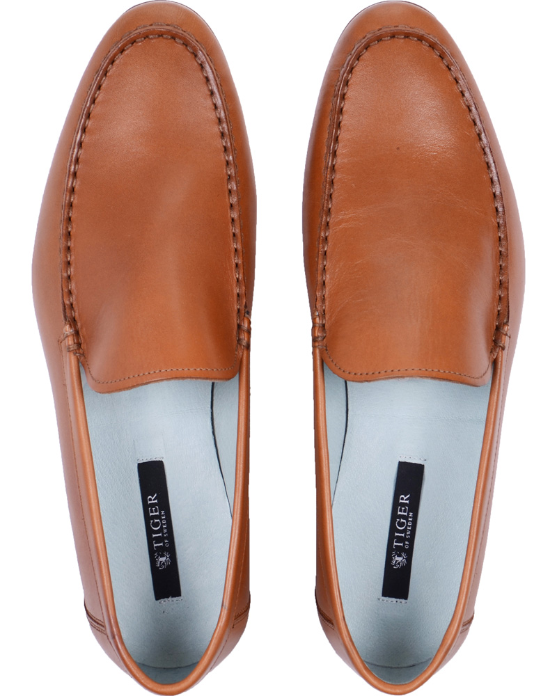 Herr | Tiger of Sweden Eton 02 Calf Leather Loafer Cognac | Tiger of Sweden | Eton 02 Calf Leather Loafer Cognac