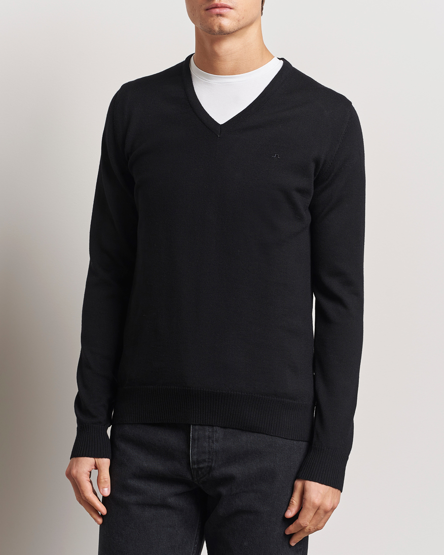 Herr |  | J.Lindeberg | Lymann True Merino V-Neck Pullover Black