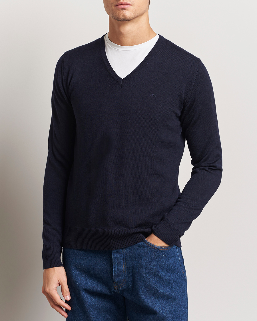 Herre |  | J.Lindeberg | Lymann True Merino V-Neck Pullover Navy