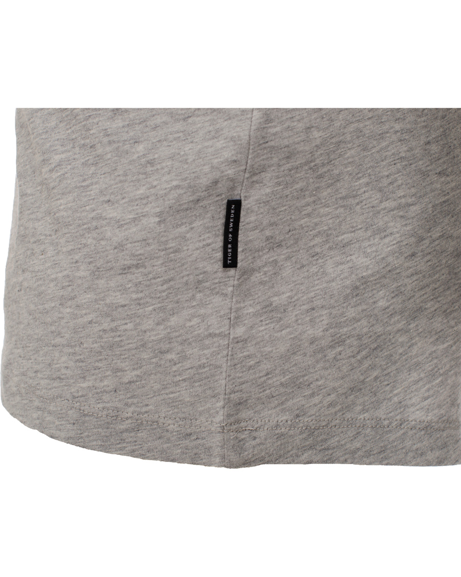 Herr | T-Shirts | Tiger of Sweden | Legacy T-shirt Grey