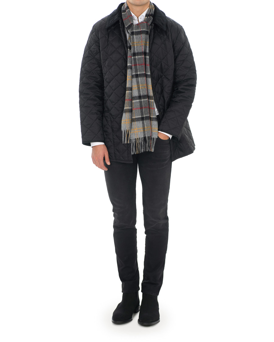 Herr | Barbour Lifestyle Merino Cashmere Tartan Scarf Modern | Barbour Lifestyle | Merino Cashmere Tartan Scarf Modern