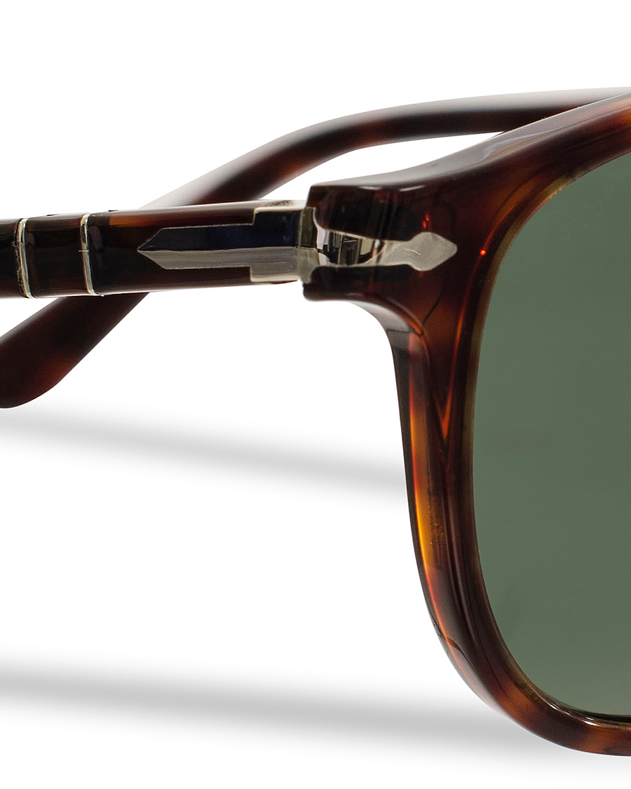Herr | Persol PO3019S Sunglasses Havana/Crystal Green | Persol | PO3019S Sunglasses Havana/Crystal Green