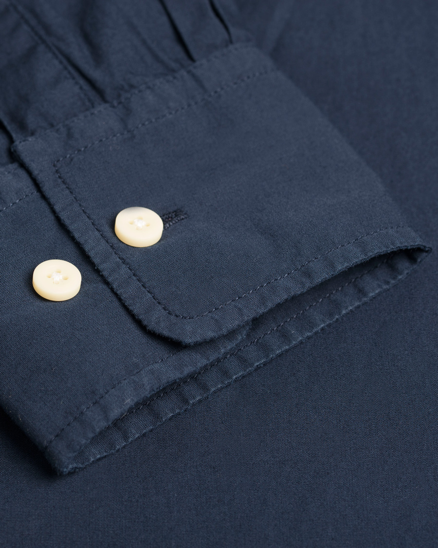 Herr | Skjortor | GANT | Lakeside Poplin Fitted Body Shirt Thunder Blue