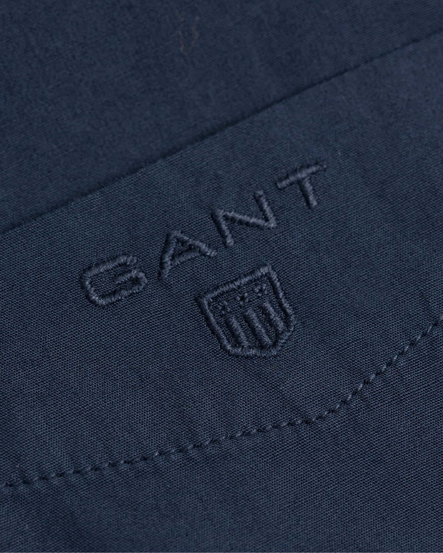 Herr | Skjortor | GANT | Lakeside Poplin Fitted Body Shirt Thunder Blue
