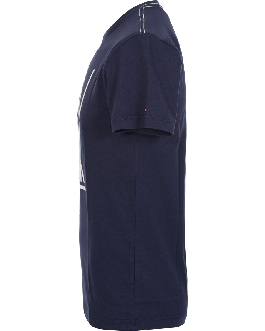 Herr | T-Shirts | Tommy Hilfiger | Amiston NY Tee Evening Blue