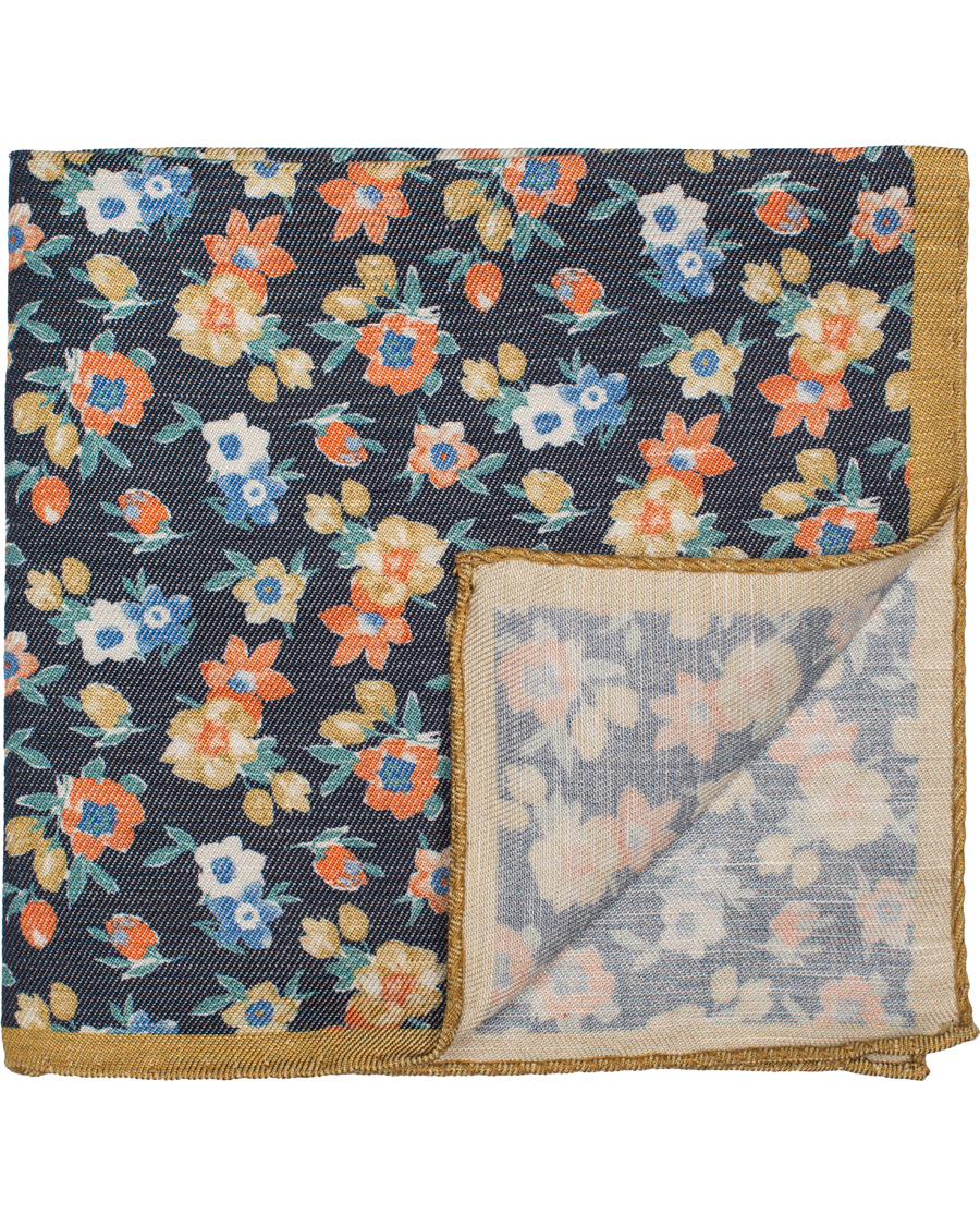 Herr | Oscar Jacobson Printed Flower Linen/Silk Pocket Square Blue | Oscar Jacobson | Printed Flower Linen/Silk Pocket Square Blue