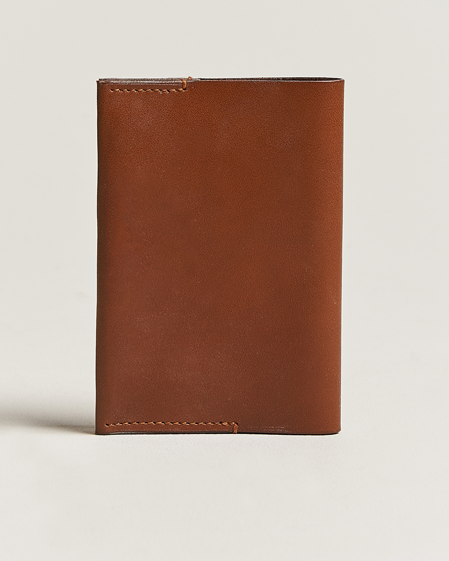 Herr | Accessoarer | Tärnsjö Garveri | TG1873 Passport Cover Cognac