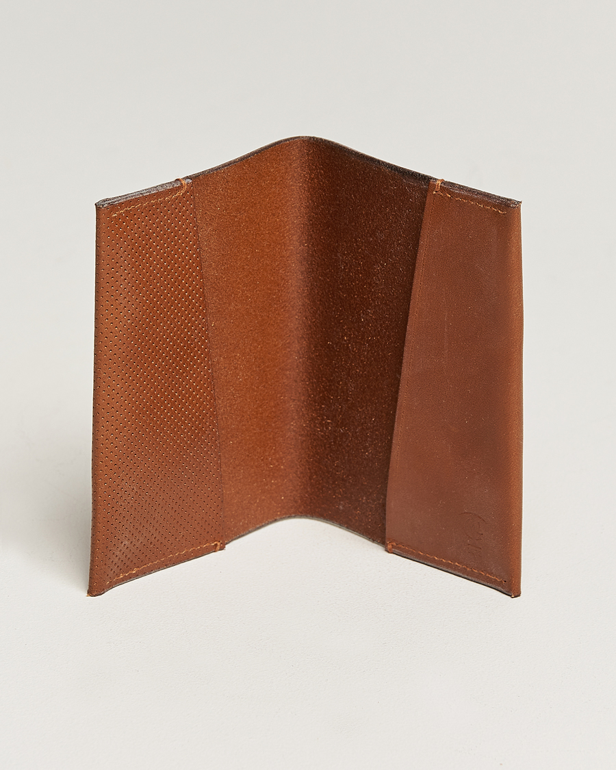 Herr | Plånböcker | Tärnsjö Garveri | TG1873 Passport Cover Cognac