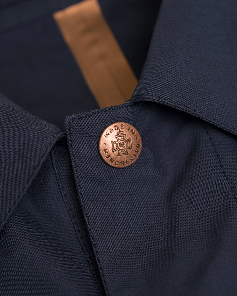 Herr | Jackor | Private White V.C. | Unlined Ventile® Mac Coat Navy