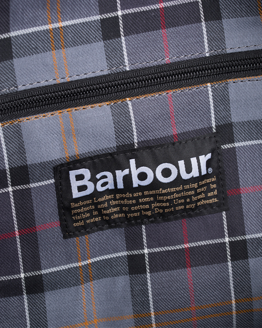 Herr | Barbour Lifestyle Leather Medium Travel Explorer Black | Barbour Lifestyle | Leather Medium Travel Explorer Black