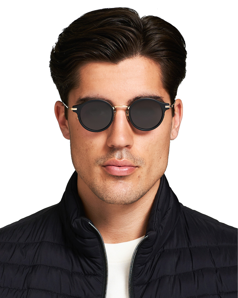 Herr | Thom Browne TB-807 Sunglasses Matte Black/Dark Grey | Thom Browne | TB-807 Sunglasses Matte Black/Dark Grey