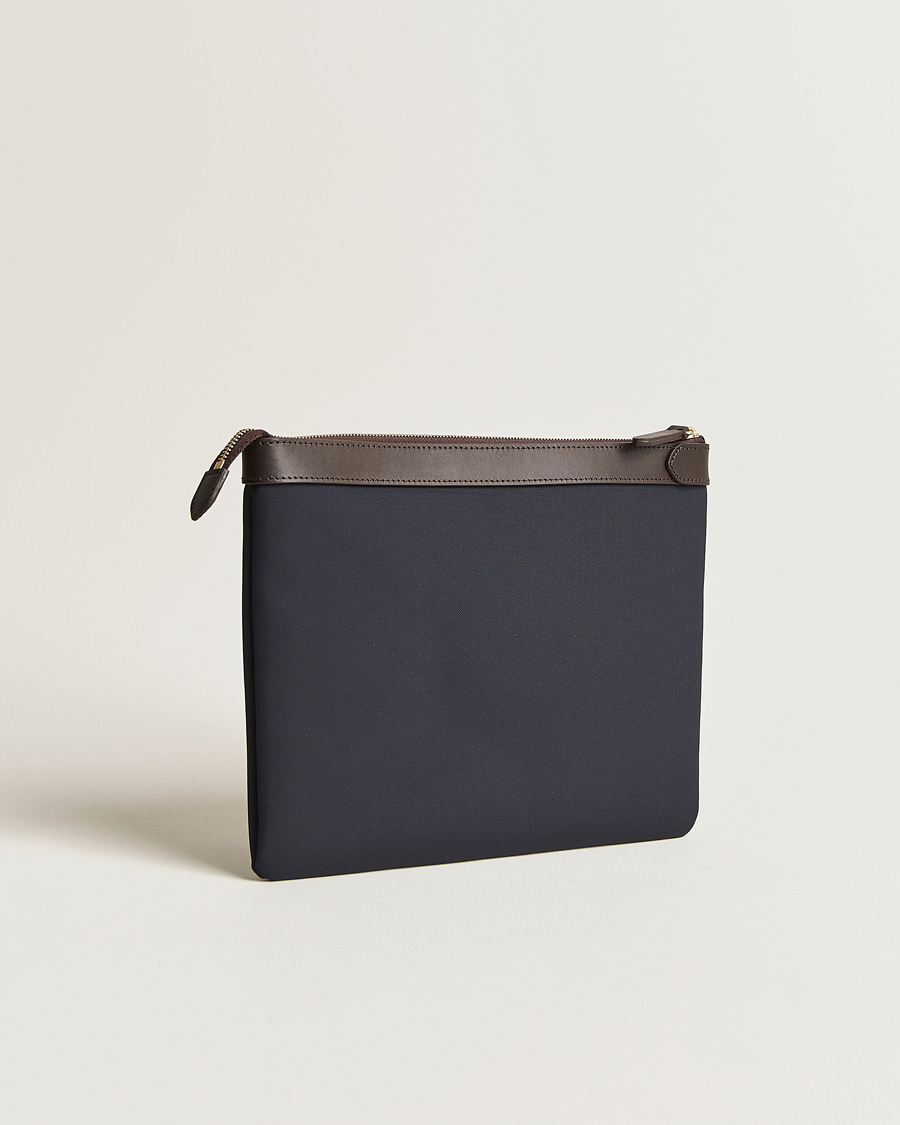 Herr | Väskor | Mismo | M/S Nylon Pouch Large Navy/Dark Brown
