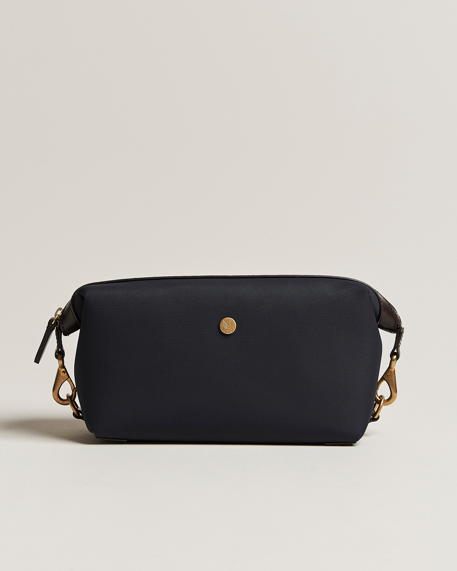 Herr | Väskor | Mismo | M/S Nylon Washbag Navy/Dark Brown