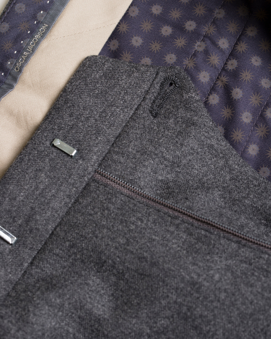 Herr | Byxor | Oscar Jacobson | Dean Turn Up Flannel Trousers Dark Grey