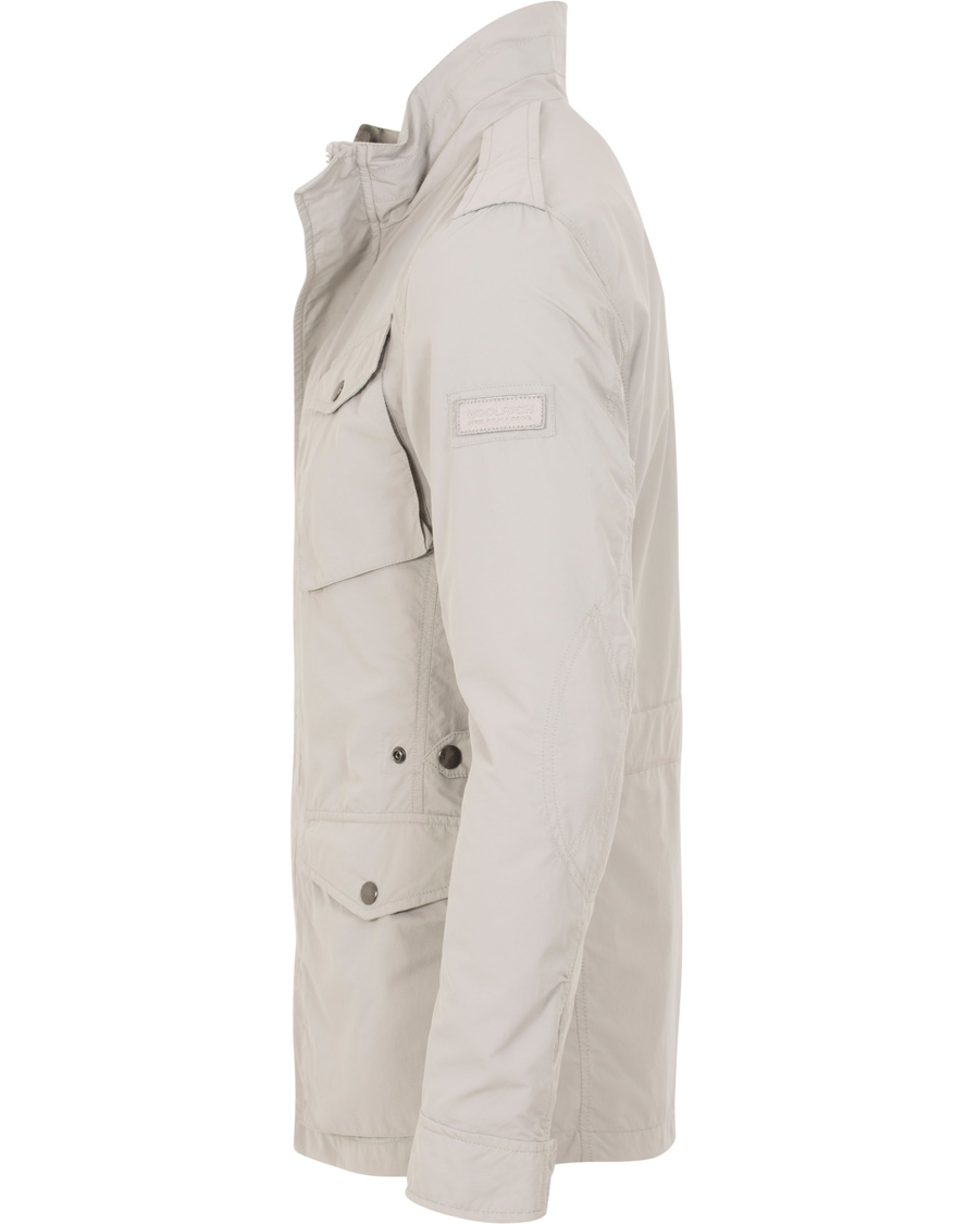 Herr | Jackor | Woolrich | Travel Field Jacket Sand