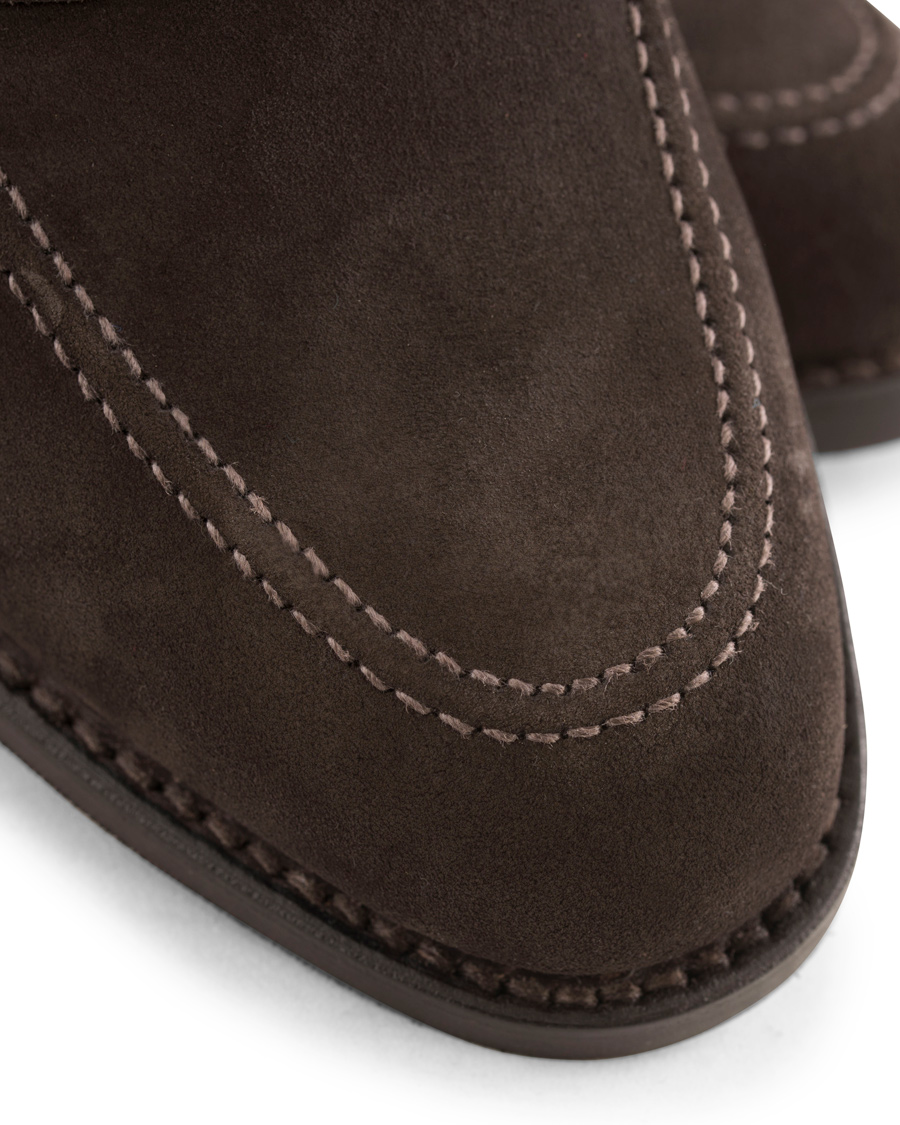 Herr | Loake 1880 MTO Whitehall Dainite Penny Loafer Brown Suede | Loake 1880 | MTO Whitehall Dainite Penny Loafer Brown Suede