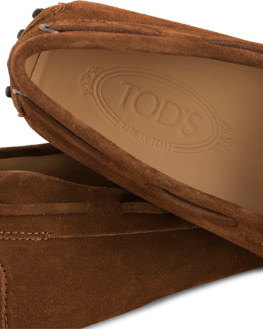 Herr | Tod's Laccetto Gommino Carshoe Light Brown Suede | Tod's | Laccetto Gommino Carshoe Light Brown Suede