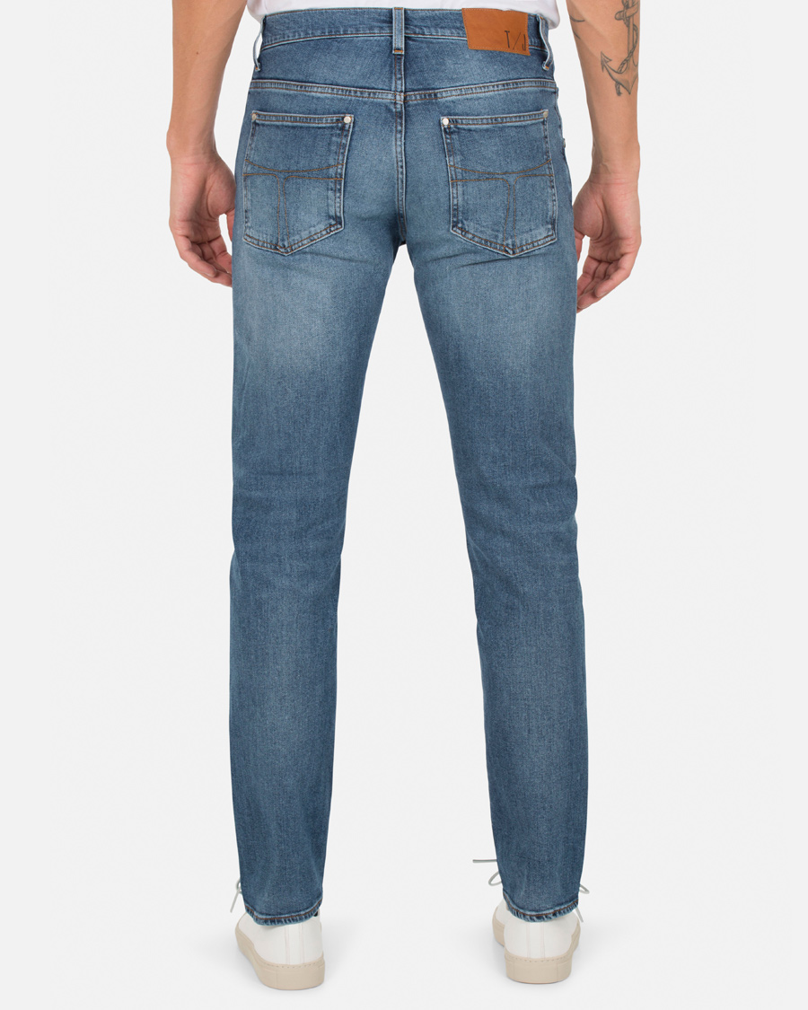 Herr | Jeans | Tiger of Sweden Jeans | Iggy Stomp Jeans Light Washed Blue