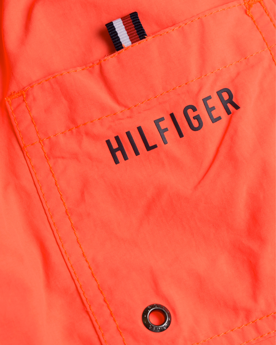 Herr | Badbyxor | Tommy Hilfiger | Solid Swim Trunk Neon Orange