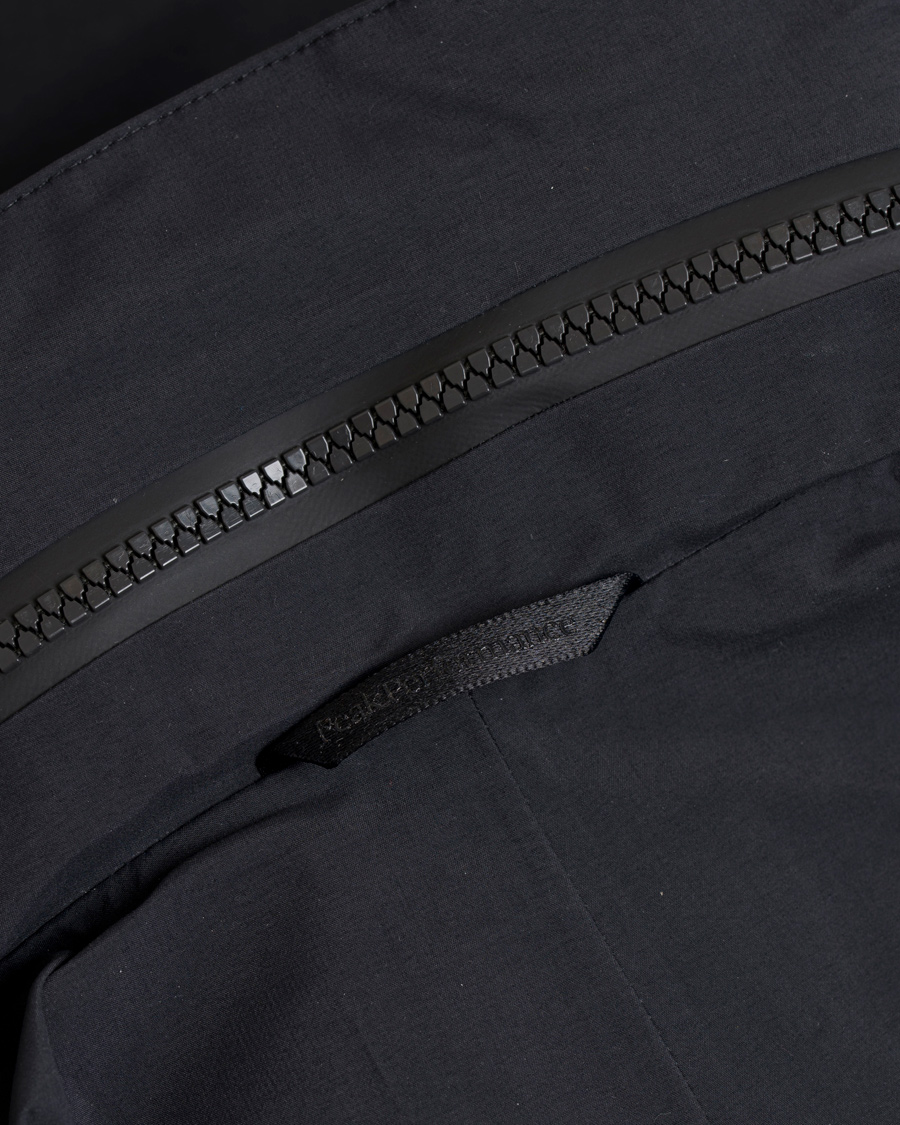 Herr | Jackor | Peak Performance | Parkes Coat Black