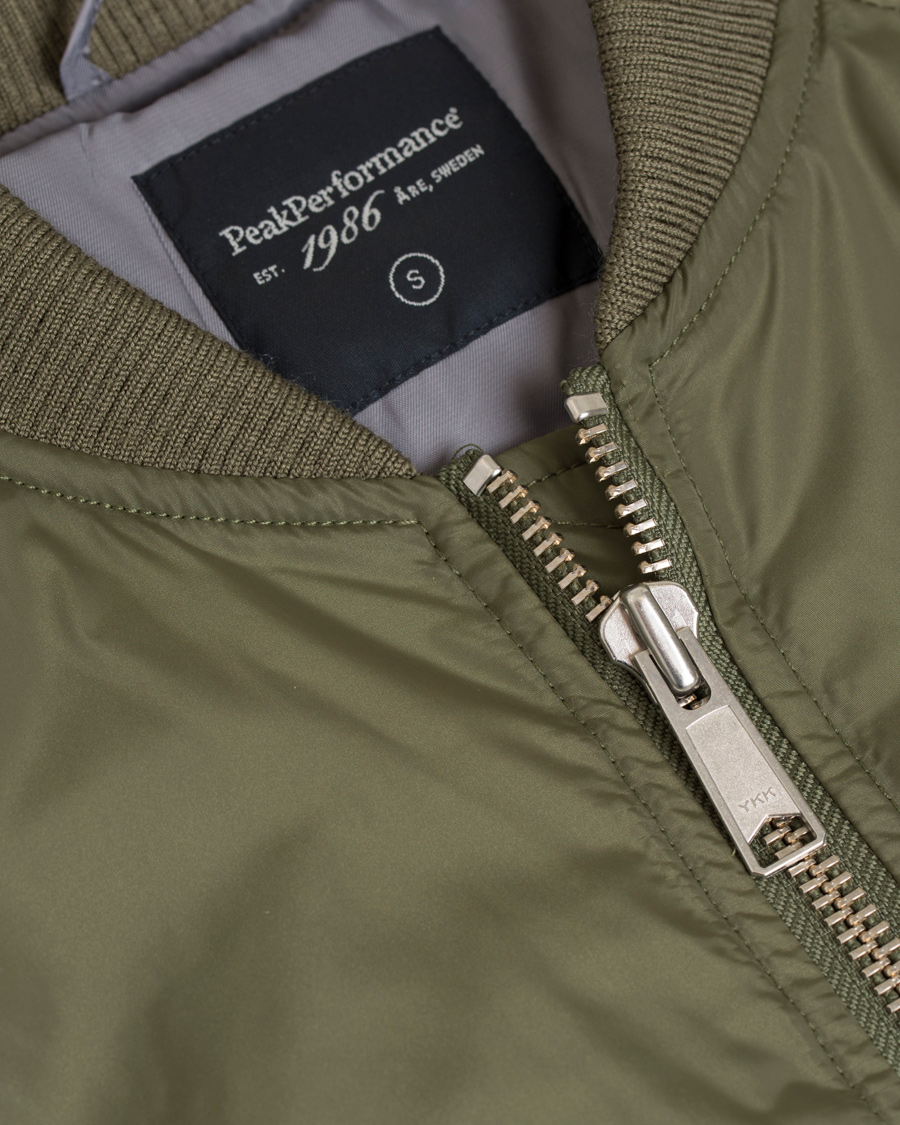 Herr | Jackor | Peak Performance | Spectrum Bomber Jacket Green