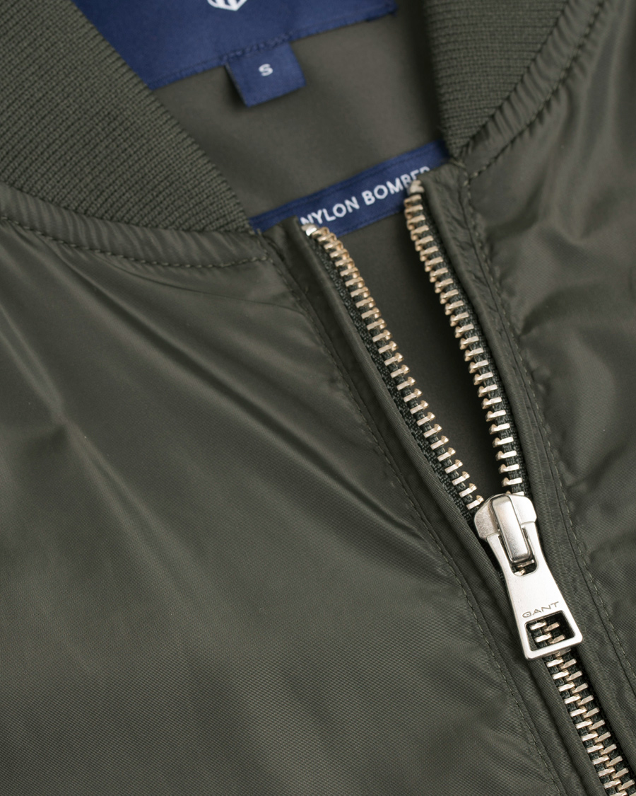 Herr | Jackor | GANT | Airy Nylon Bomber Jacket Pine Green