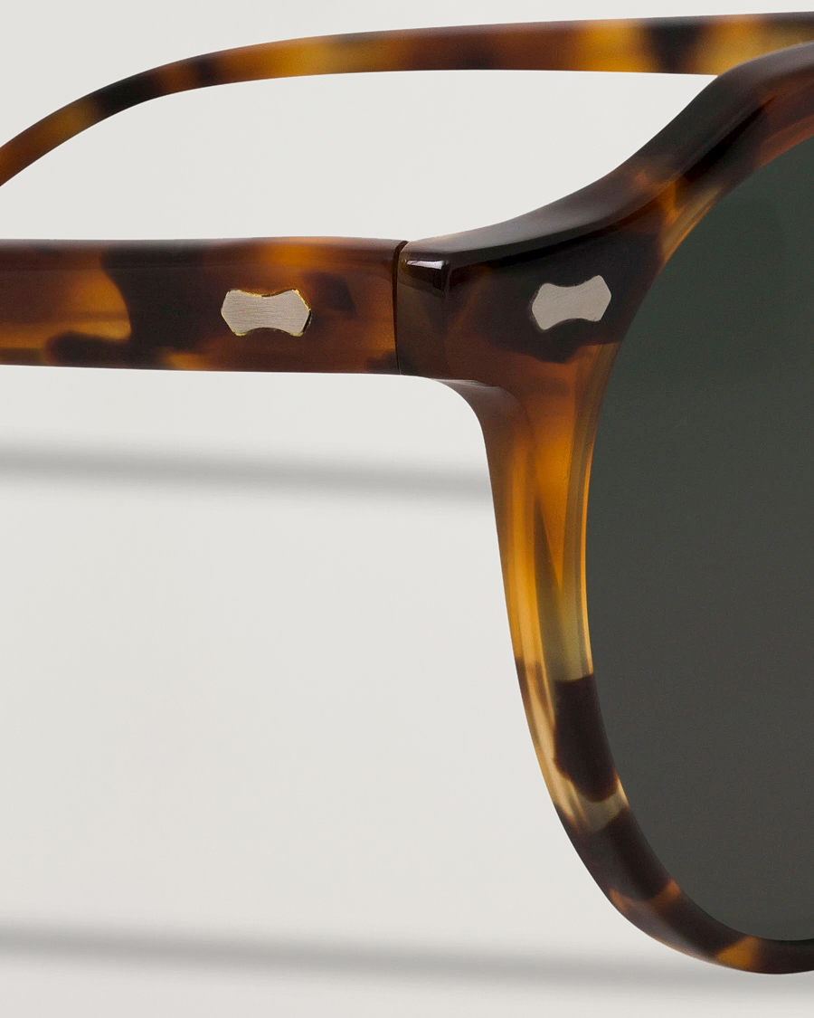 Herr | Solglasögon | TBD Eyewear | Lapel Sunglasses Amber Tortoise