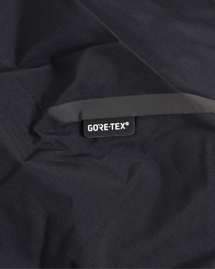 Herr | Jackor | Peak Performance | Eager Bomber Jacket Black