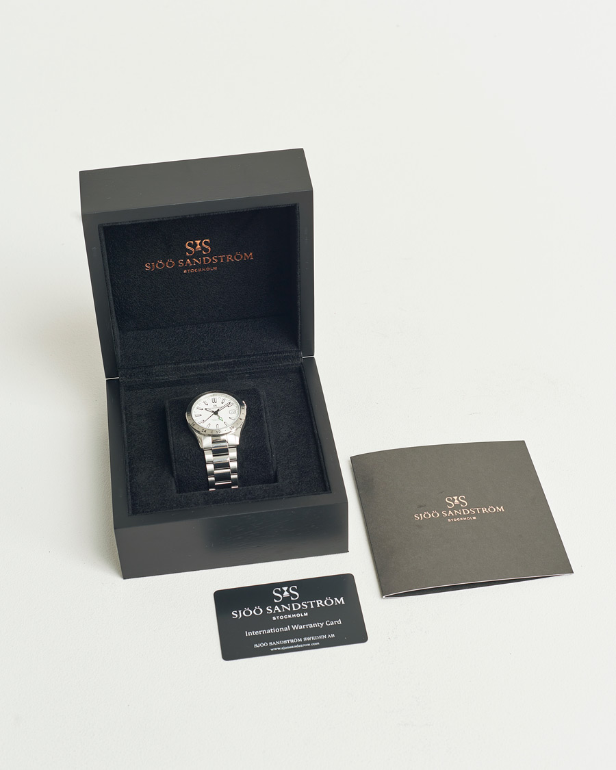 Herr | Sjöö Sandström Royal Steel Worldtimer 36mm White with Steel | Sjöö Sandström | Royal Steel Worldtimer 36mm White with Steel