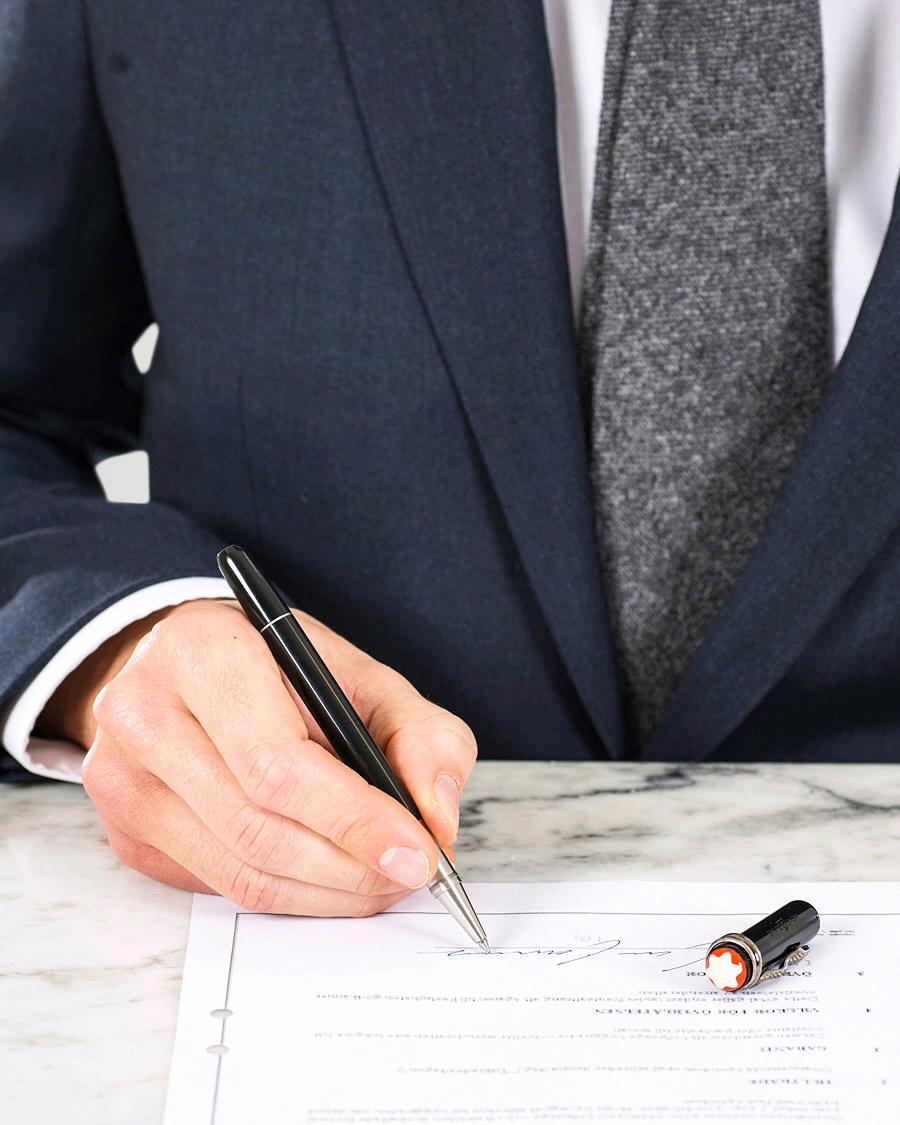 Herr | Montblanc Heritage Rouge & Noir Rollerball Pen Black | Montblanc | Heritage Rouge & Noir Rollerball Pen Black