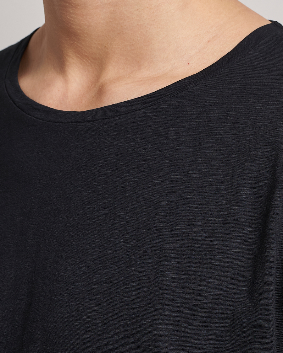 Herr | T-Shirts | Nudie Jeans | Roger Slub Crew Neck Tee Black