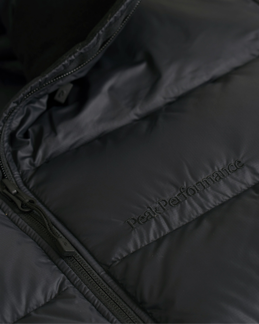Herr | Jackor | Peak Performance | Frost Down Jacket Black