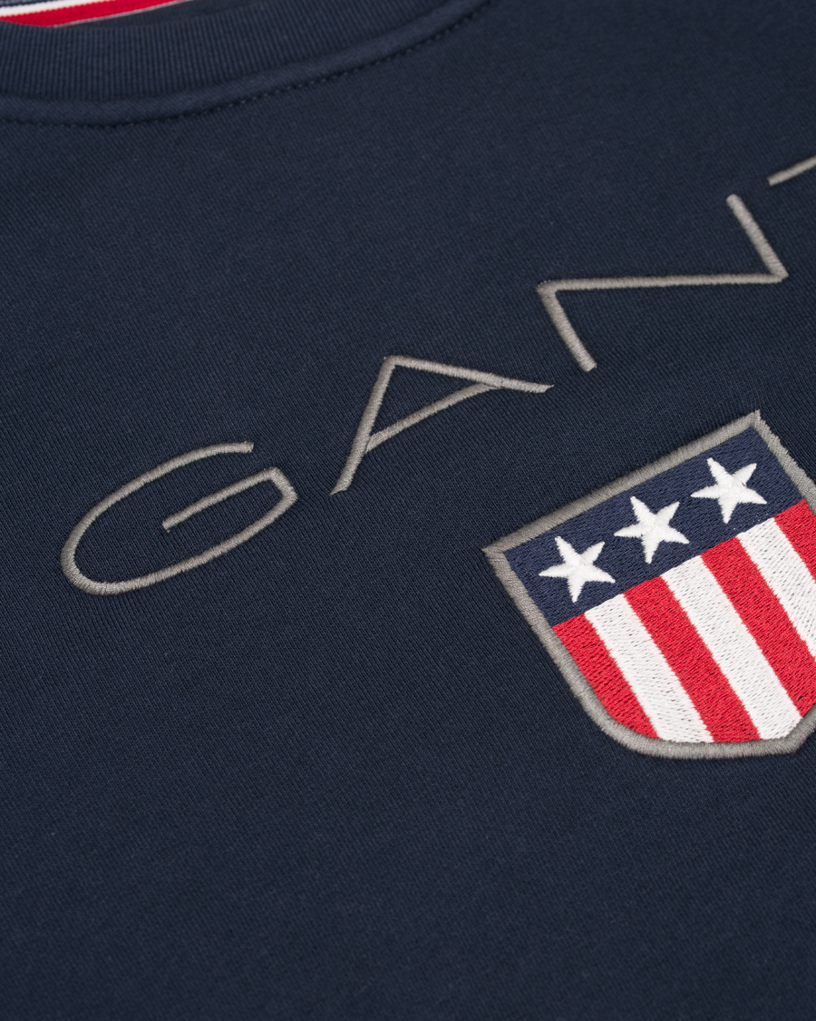 Herr | Tröjor | GANT | Shield Crew Neck Sweatshirt Evening Blue
