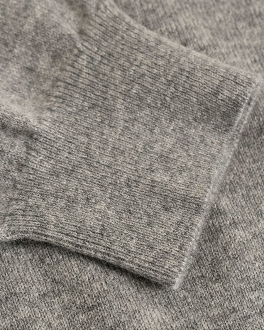 Herr | Tröjor | Johnstons of Elgin | Cashmere Crew Neck Light Grey