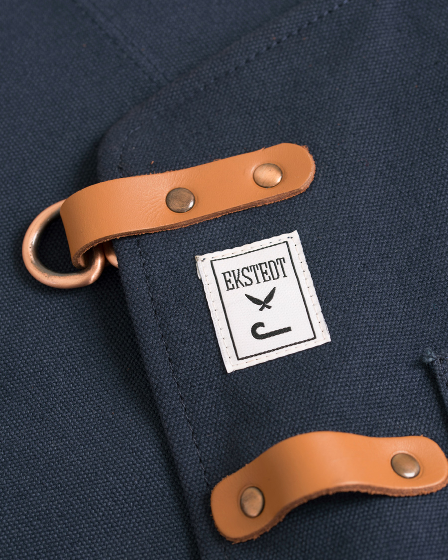Herr | Sandqvist Ekstedt Cotton Apron Blue | Sandqvist | Ekstedt Cotton Apron Blue