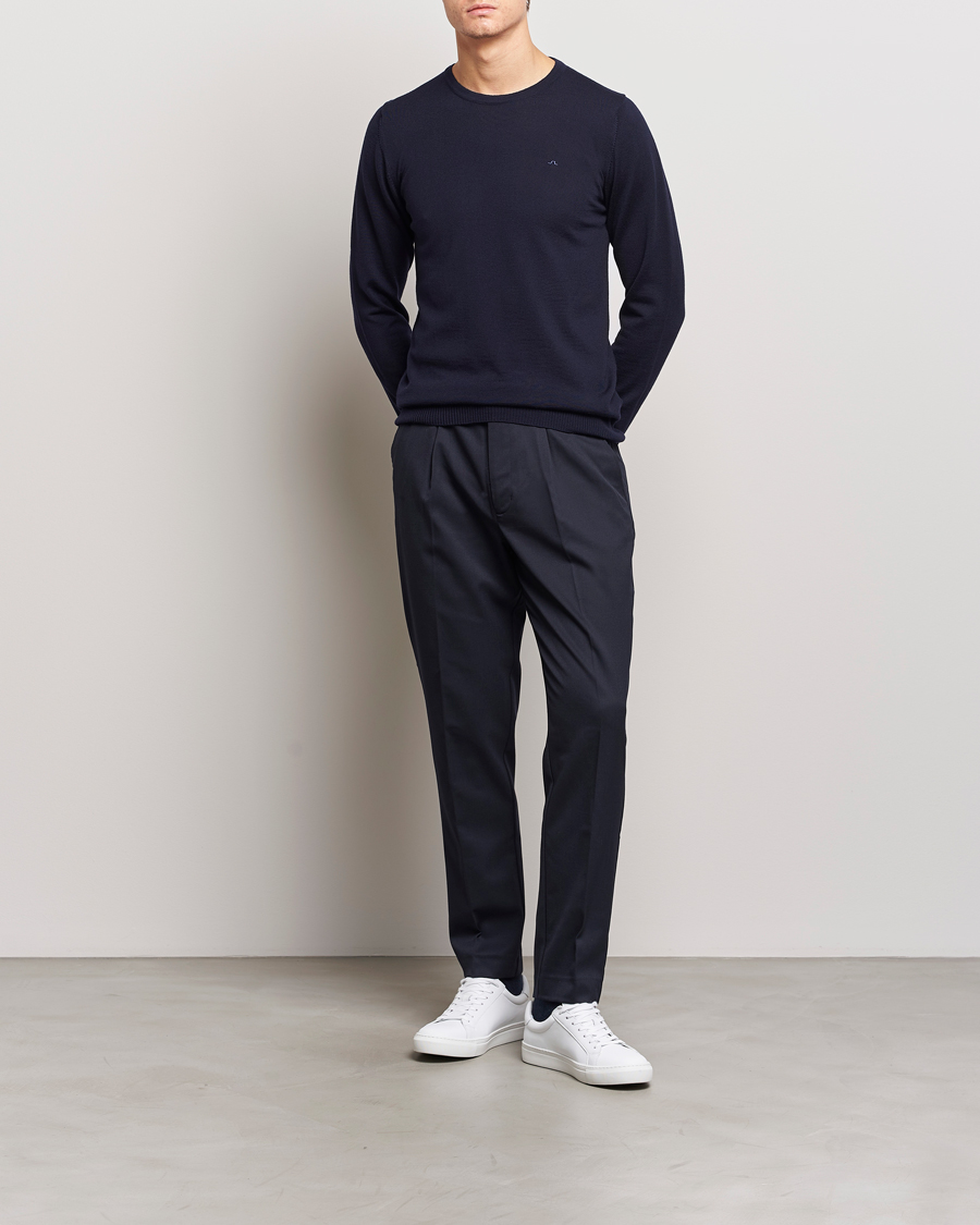 Herr | Tröjor | J.Lindeberg | Lyle True Merino Crew Neck Pullover Navy