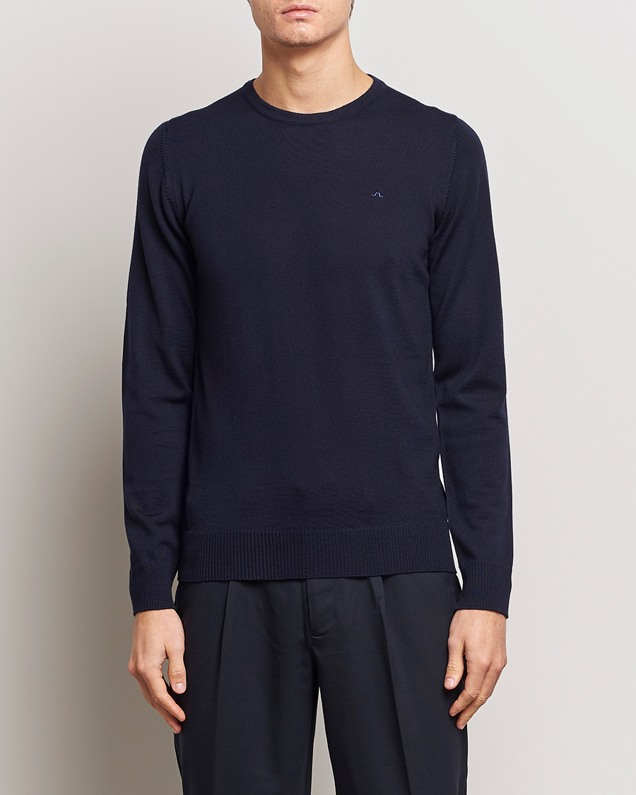 Herr | Business & Beyond | J.Lindeberg | Lyle True Merino Crew Neck Pullover Navy