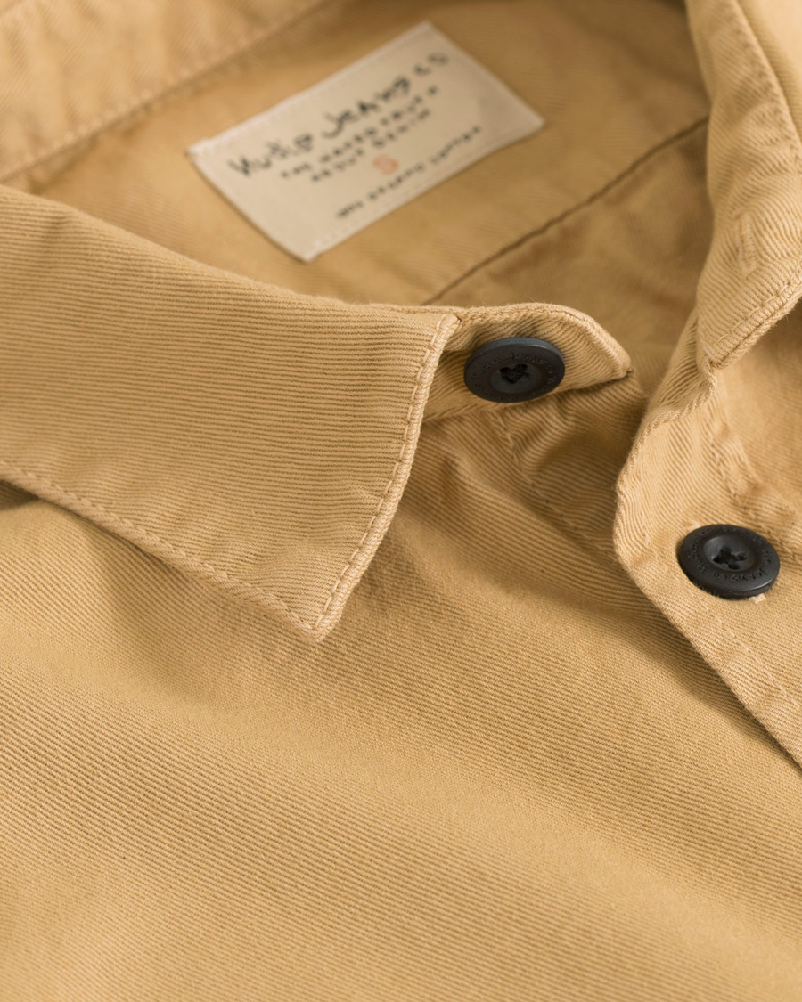 Herr | Skjortor | Nudie Jeans | Henry Pigment Dyed Shirt Beige