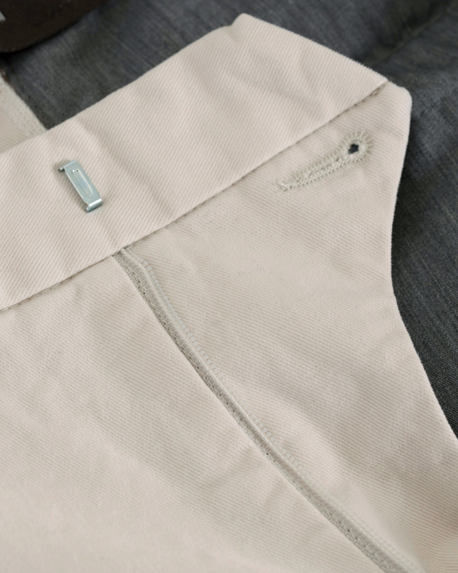 Herr | Byxor | Oscar Jacobson | Denzel Cotton Stretch Trousers Beige