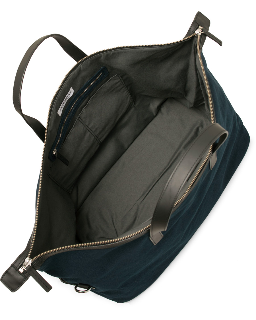 Herr | Väskor | Sandqvist | Holly Grand Organic Cotton Canvas Weekendbag Blue