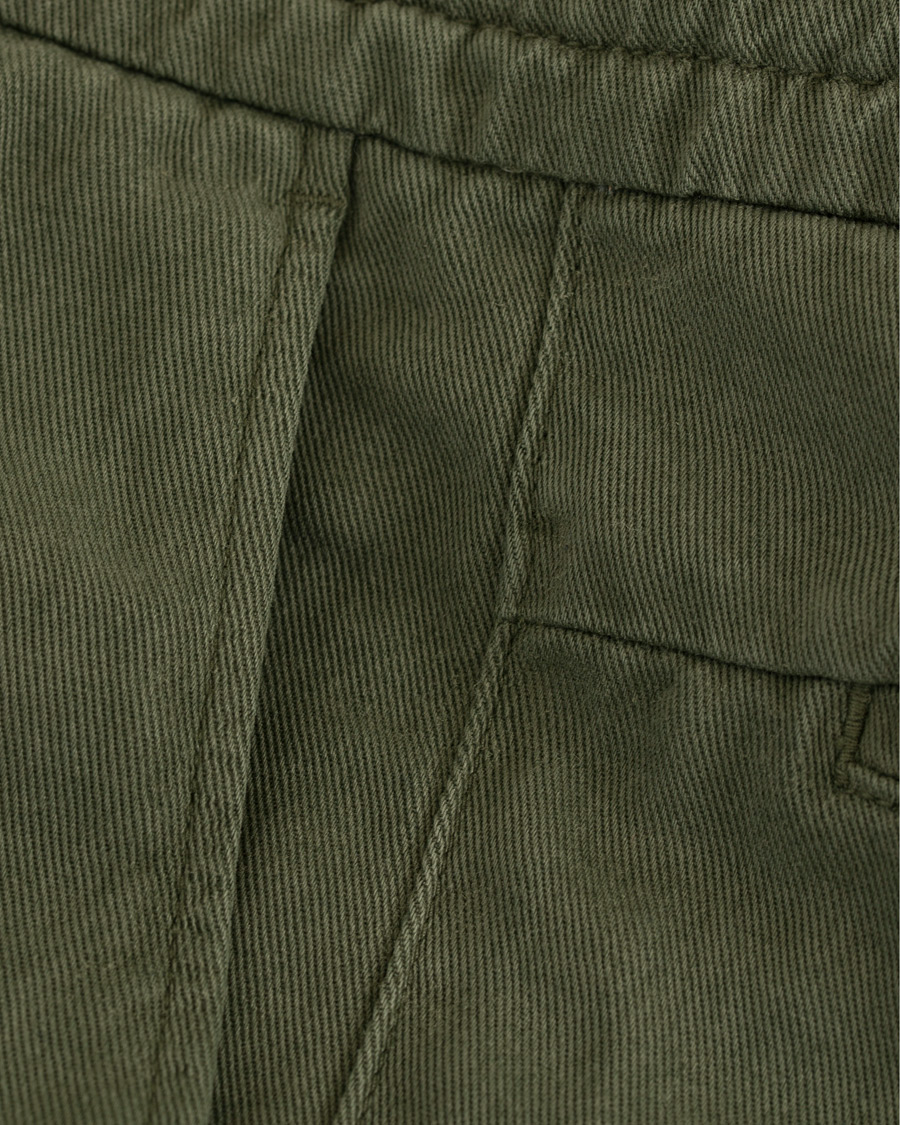 Herr | Byxor | NN07 | Domenico Tencel Pleated Draw String Trousers Moss Green