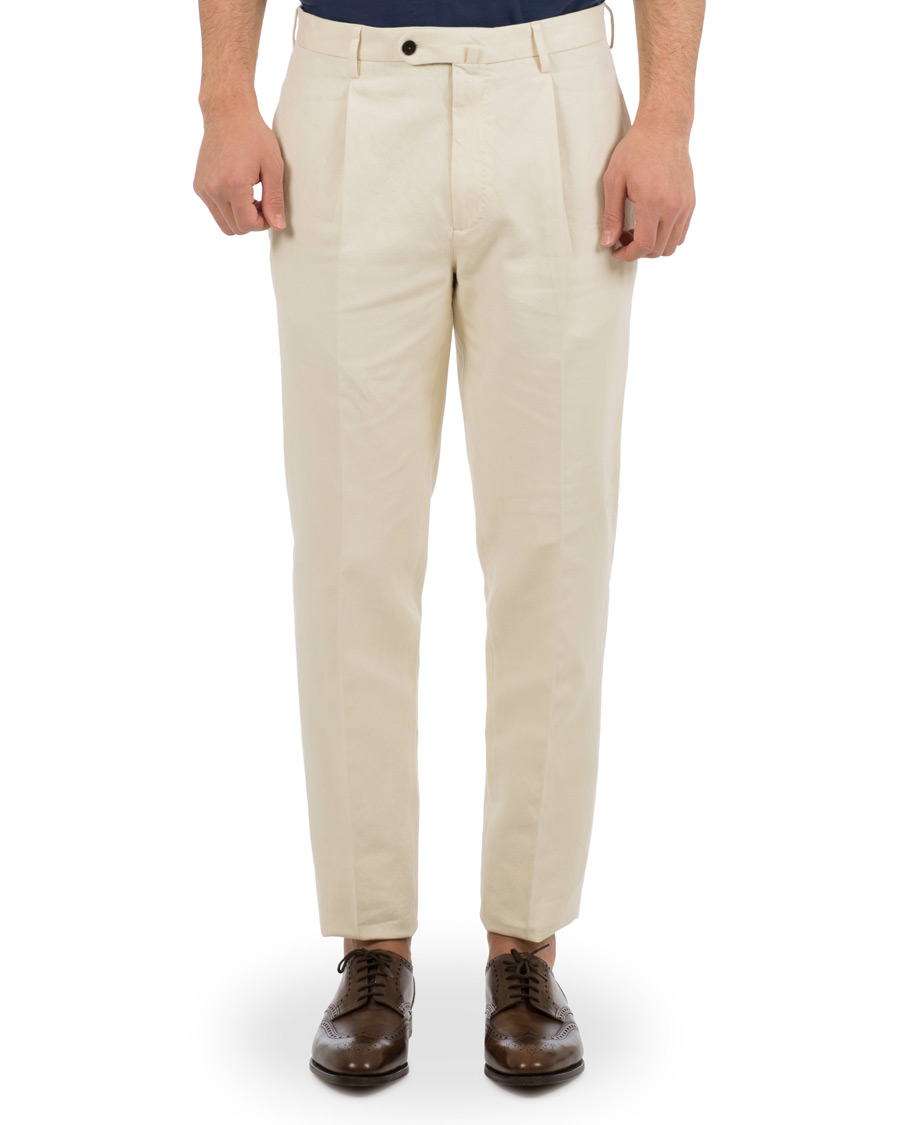 Herr | Byxor | Incotex | Carrot Fit Single Pleated Trousers Off White