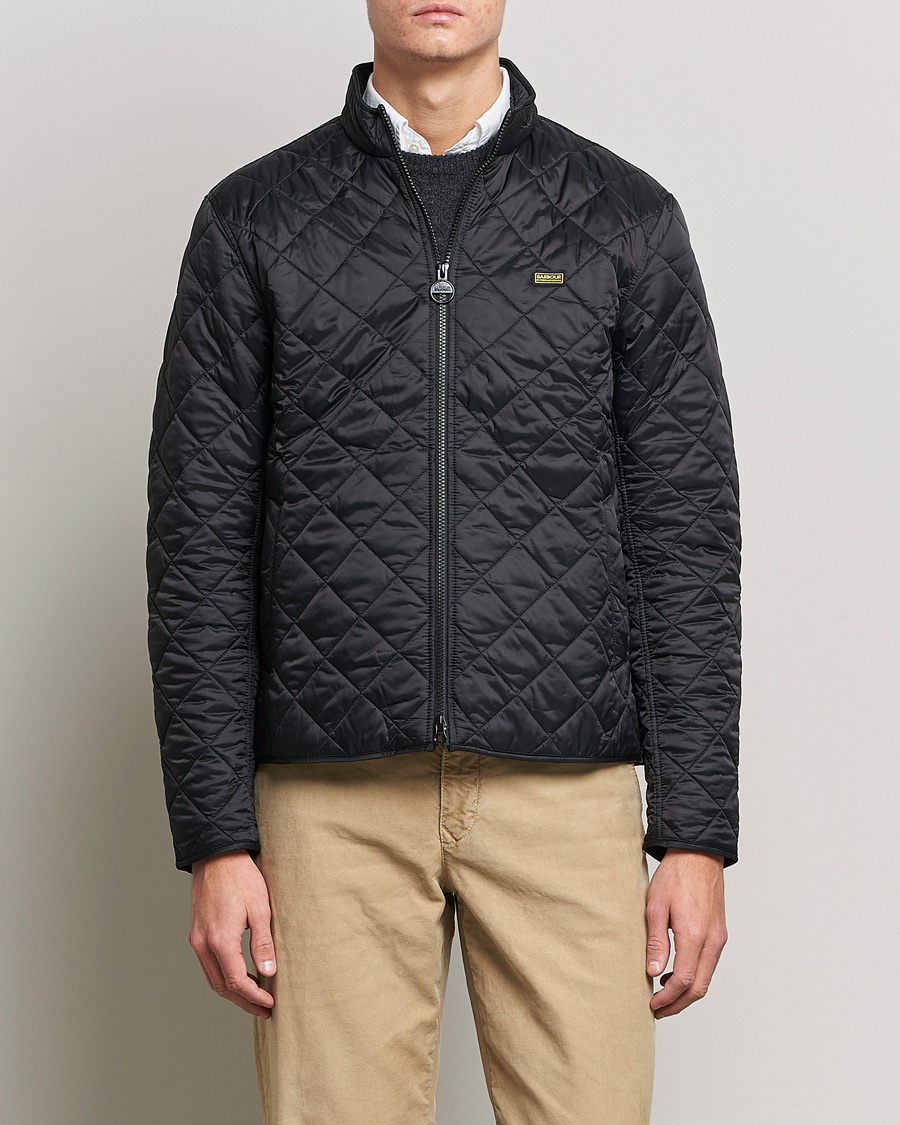 Herr | Höstjackor | Barbour International | Gear Quilted Jacket Black