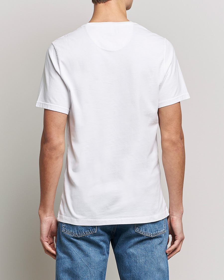 Herr | T-Shirts | Barbour International | Large Logo Crew Neck Tee White
