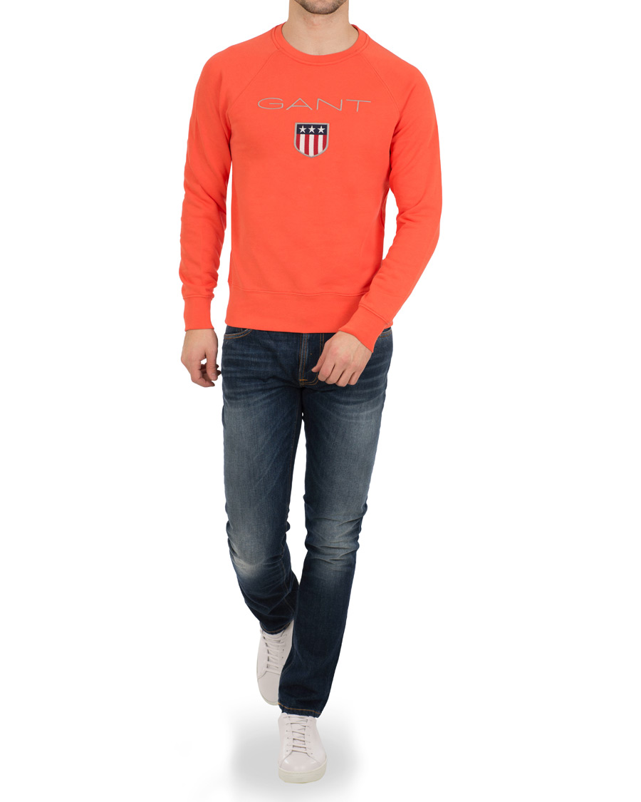 Herr | Tröjor | GANT | Shield Crew Neck Sweatshirt Strong Coral